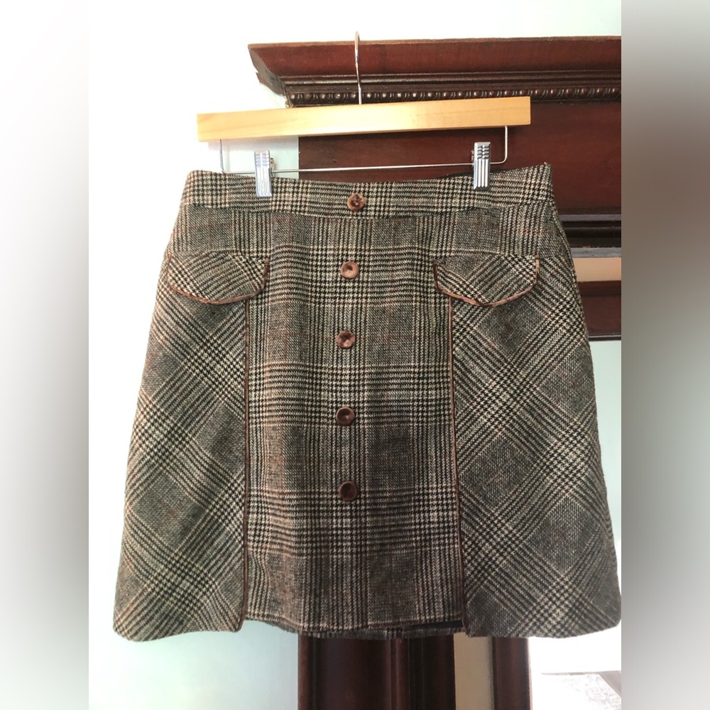 bagatelle Plaid A-Line Skirt in Brown and Tan